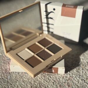 DIBS Beauty Palm Palette – Coffee in Hand (New)